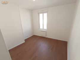 
                                                                                        Location
                                                                                         Maison rénovée 2 chambres Amiens Saint-Pierre