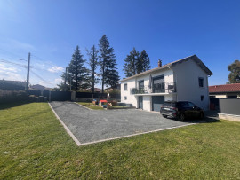 
                                                                                        Vente
                                                                                         Maison rénovée - 5 chambres - Grézieu-la-Varenne