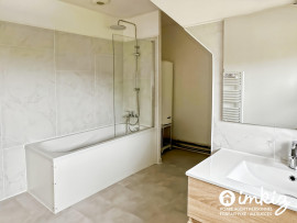
                                                                                        Vente
                                                                                         Maison rénovée 5 pièces avec jardin expo sud