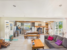 
                                                                                        Vente
                                                                                         Maison rénovée, Lieu unique sans vis-à-vis – Vue exceptionnelle – Charme et nature