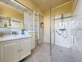 
                                                                                        Vente
                                                                                         Maison SAINT-LO secteur hôpital avec une vie de plain pied 