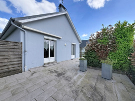 
                                                                                        Vente
                                                                                         Maison SAINT-LO secteur hôpital avec une vie de plain pied