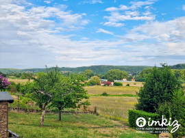 Vente
Maison située sur hauteur avec grand terrasse