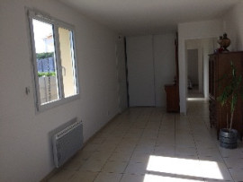 
                                                                                        Location
                                                                                         Maison T3 avec jardin et Garage