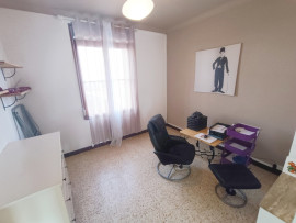 
                                                                                        Location
                                                                                         Maison T3 avec jardin et poêle à pellets