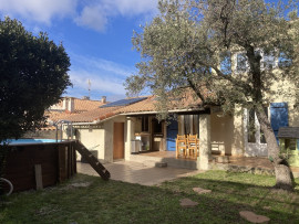 
                                                                                        Vente
                                                                                         Maison T4, 3 chbres, gge sur 325 m²