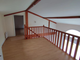 
                                                                                        Location
                                                                                         Maison T4 89m² à Quinsac