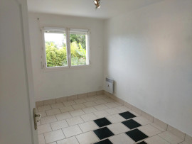 
                                                                                        Location
                                                                                         Maison T4 98m² à Cenon