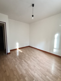 
                                                                                        Location
                                                                                         Maison T4 avec Garage Cenac