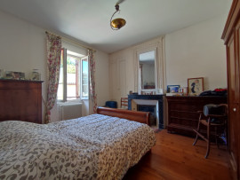 
                                                                                        Vente
                                                                                         Maison T4 Libre à Cambes