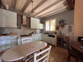 
                                                                                        Vente
                                                                                         Maison T5 à Sainte-Foy-lès-Lyon