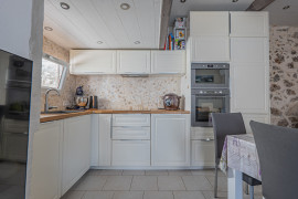 
                                                                                        Vente
                                                                                         MAISOND E VILLAGE - SAINT JEANNET