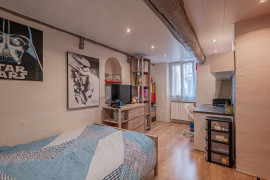 
                                                                                        Vente
                                                                                         MAISOND E VILLAGE - SAINT JEANNET