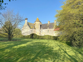 
                                                                                        Vente
                                                                                         Manoir du 16ème siècle dans le cotentin