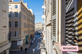 Location
Marseille 13001 - Charmant T2 lumineux au cœur de Marseille