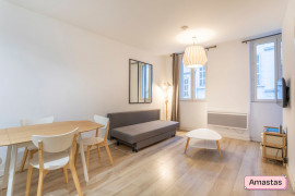 
                                                                                        Location
                                                                                         Marseille 13001 - Charmant T2 spacieux et lumineux dans le quartier de Noailles