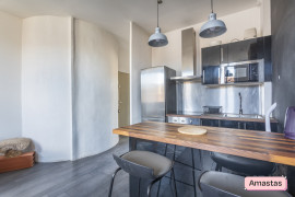 Location
Marseille 13005 - Charmant T2 lumineux au cœur de Marseille quartier Baille