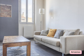 Location
Marseille 13005 - Charmant T2 lumineux au cœur de Marseille quartier Baille