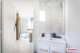 Location
Marseille 13005 - Joli Studio en plein cœur du quartier Camas