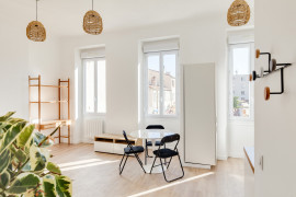 
                                                                                        Location
                                                                                         Marseille 13005 - Joli T2 secteur boulevard Baille