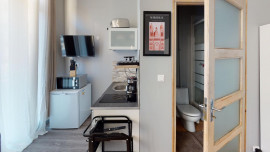 Location
Marseille 13006 - Studio lumineux et bien aménagé au cœur de Marseille