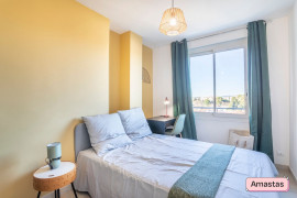 
                                                                                        Colocation
                                                                                         Marseille 13010 - Appartement T5 avec 2 salles d'eau en colocation avec balcon et parking résidentiel - Quartier de la Timone
