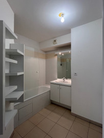 
                                                                                        Vente
                                                                                         Marseille Le Roy d'Espagne