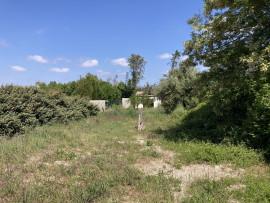 
                                                                                        Vente
                                                                                         mas 117 m² avec remise et garage sur 1900 m²