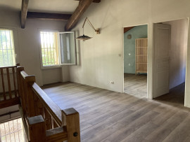 
                                                                                        Vente
                                                                                         mas 117 m² avec remise et garage sur 1900 m²