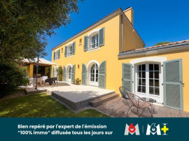 
                                                                                        Vente
                                                                                         Mas Provençal 6 Chambres + 1 Bureau