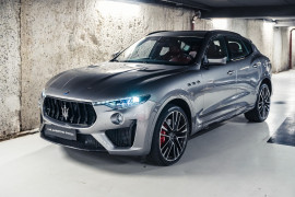 
                                                                                        Voiture
                                                                                         Maserati Levante (I.II) Trofeo V8 3.8 580