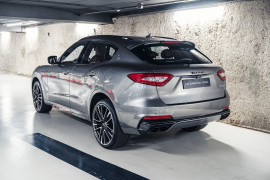
                                                                                        Voiture
                                                                                         Maserati Levante (I.II) Trofeo V8 3.8 580