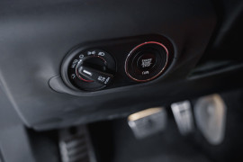 
                                                                                        Voiture
                                                                                         Maserati Levante (I.II) Trofeo V8 3.8 580
