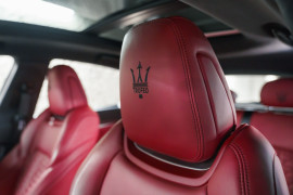 
                                                                                        Voiture
                                                                                         Maserati Levante (I.II) Trofeo V8 3.8 580
