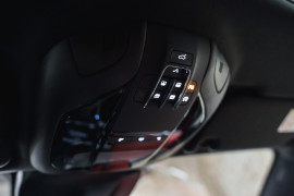 
                                                                                        Voiture
                                                                                         Maserati Levante (I.II) Trofeo V8 3.8 580