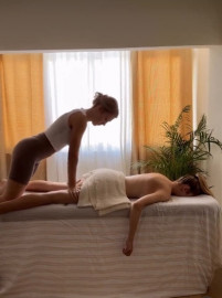 
                                                                                        Autres Services
                                                                                         Massage Haut de Gamme