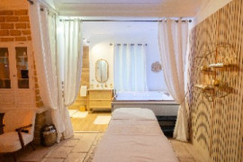
                                                                                        Beauté
                                                                                         Massage pour femme dans un lieu d'exception.