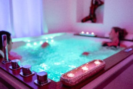 
                                                                                        Beauté
                                                                                         Massage pour femme dans un lieu d'exception.