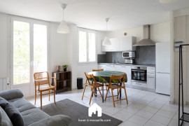 
                                                                                        Location
                                                                                         Mazargues Plaisance