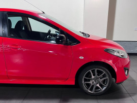 Voiture
                                                                                MAZDA2 1.3 Venture Hatchback 5dr Petrol Manual Euro 5 (84 ps)