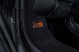 
                                                                                        Voiture
                                                                                         McLaren 675 LT