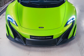 
                                                                                        Voiture
                                                                                         McLaren 675LT V8 3.8 675