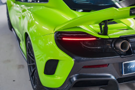 
                                                                                        Voiture
                                                                                         McLaren 675LT V8 3.8 675