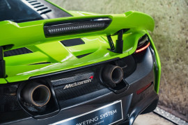 
                                                                                        Voiture
                                                                                         McLaren 675LT V8 3.8 675