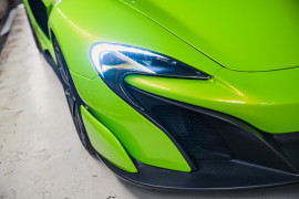 
                                                                                        Voiture
                                                                                         McLaren 675LT V8 3.8 675