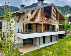 
                                                                                        Vente
                                                                                         MEGEVE CHALET LUXE et SERENITE
