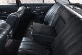 
                                                                                        Voiture
                                                                                         Mercedes 280 SE W108