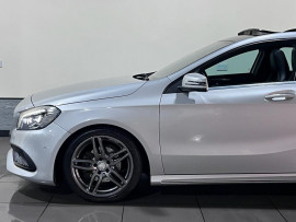 Voiture
                                                                                Mercedes-Benz A-Class 1.5 A180d AMG Line (Premium Plus) Hatchback 5dr Diesel Manual Euro 6 (s/s) (109 ps)