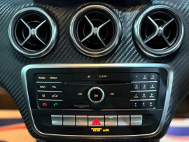 Voiture
                                                                                Mercedes-Benz A-Class 2.1 A200d AMG Line Hatchback 5dr Diesel 7G-DCT Euro 6 (s/s) (136 ps)