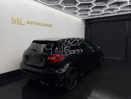 
                                                                                        Voiture
                                                                                         Mercedes-Benz A Class 2.1 A200d AMG Line (Premium) 7G-DCT Euro 6 (s/s) 5dr